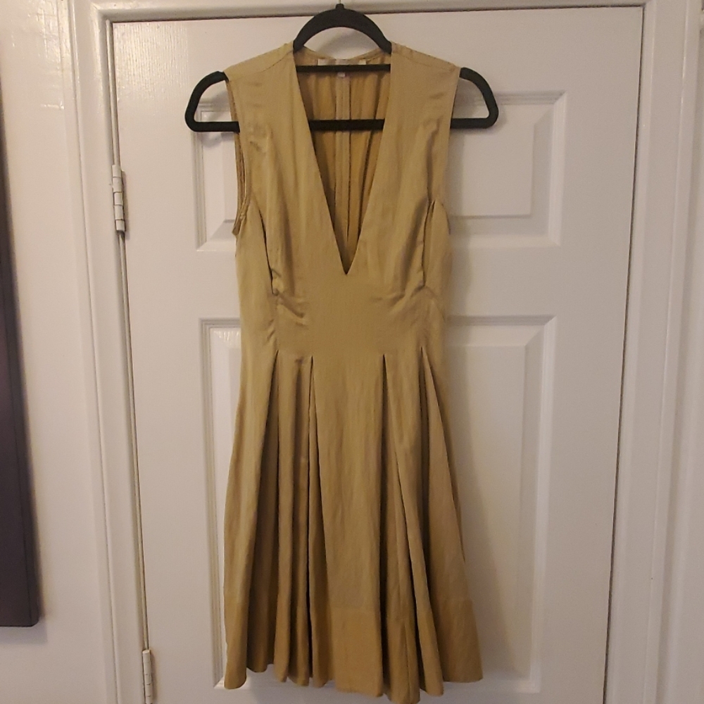 Vanessabruno beige dress